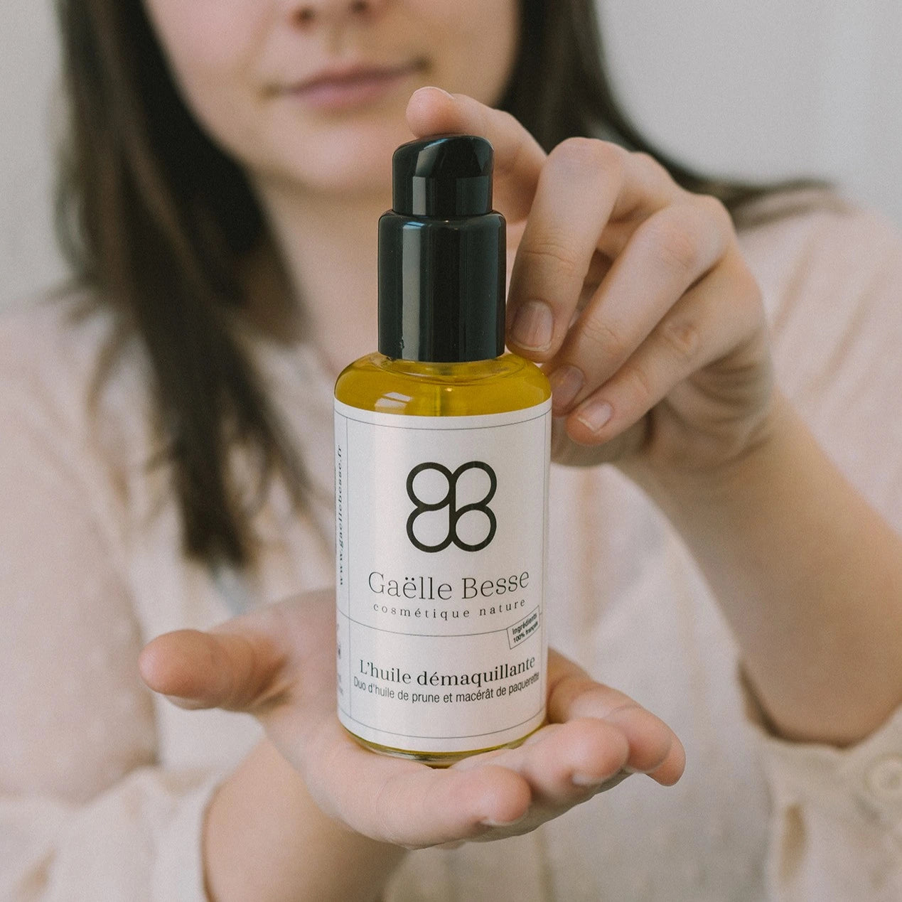 huile démaquillante gaëlle besse produit