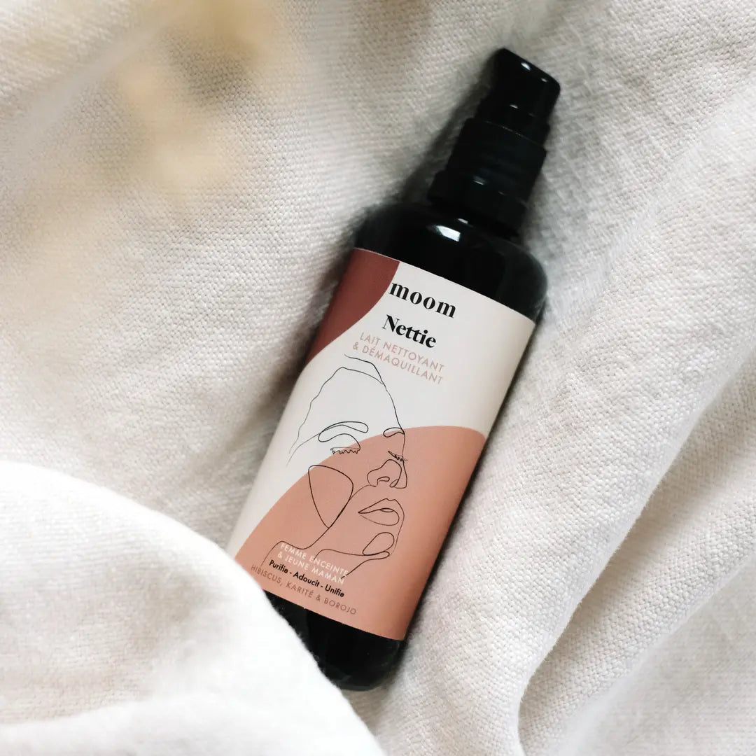 lait nettoyant et démaquillant moom produit
