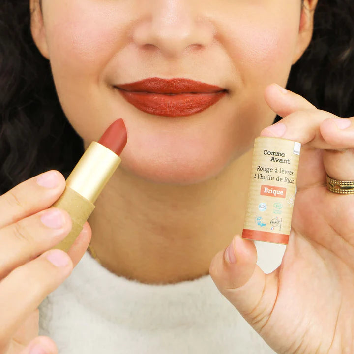 rouge à lèvres naturel comme avant couleur brique produit