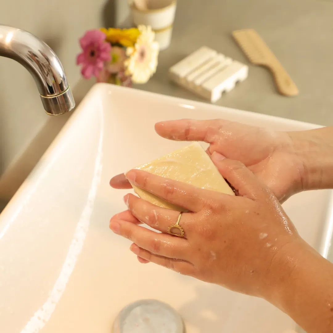 savon à l'huile d'olive comme avant utilisation