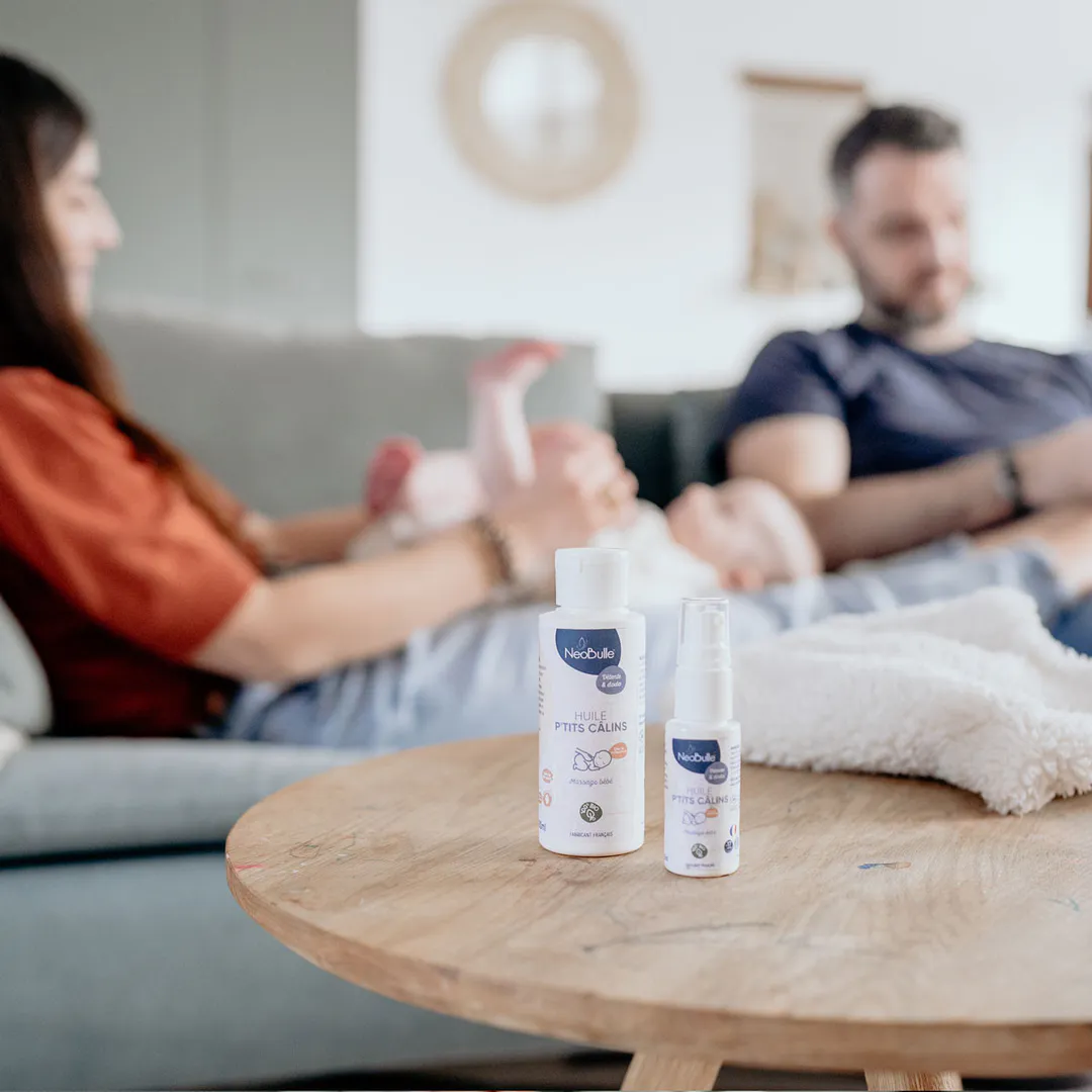 huile de massage bébé ptits calins néobulle