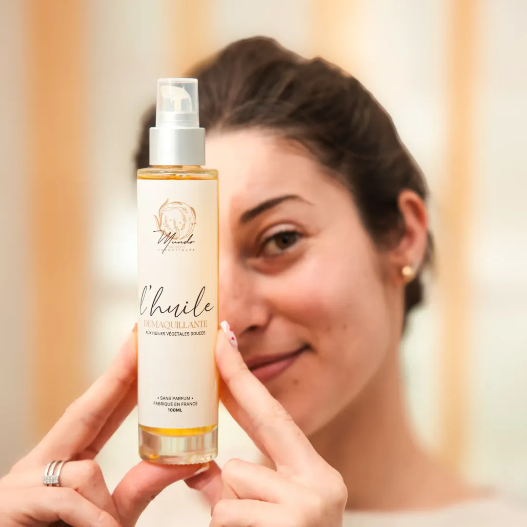 huile démaquillante éclat mundo